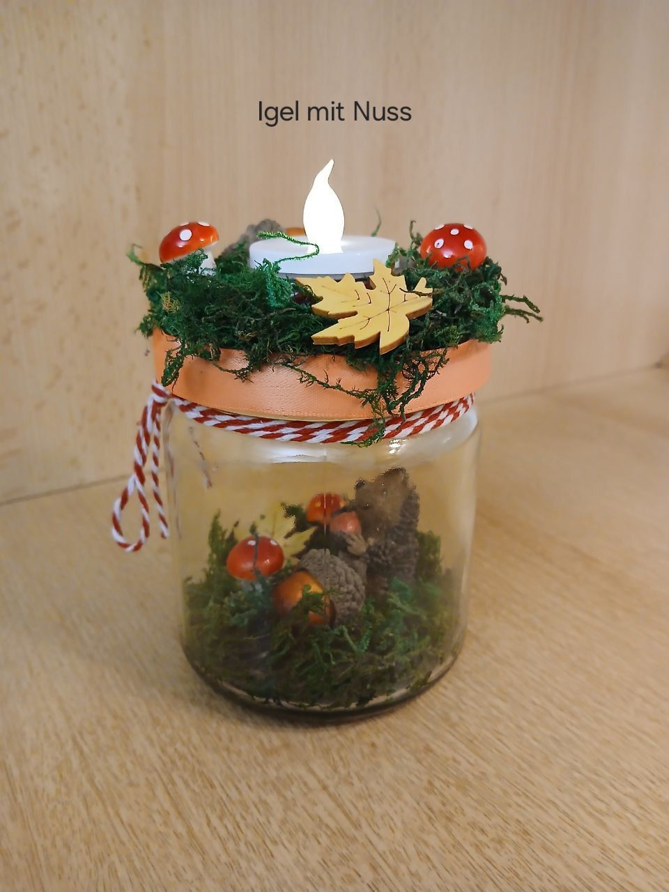 Herbstliches Einmachglas-Windlicht mit Igel – Stimmungsvolle Deko für gemütliche Herbsttage