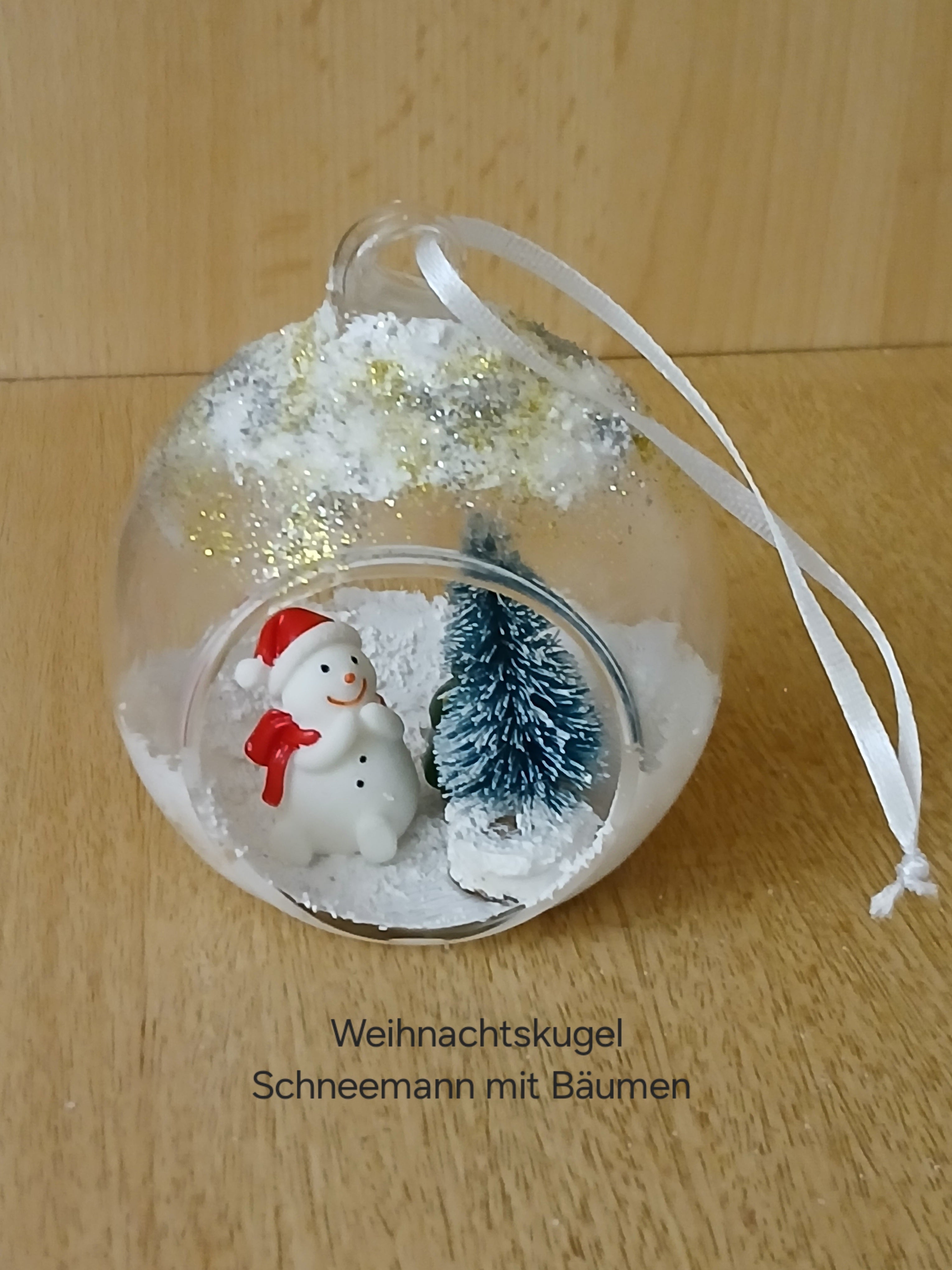 Befüllte Weihnachtskugeln mit niedlichen Weihnachtsfiguren zum Aufhängen – Einzigartige Christbaumkugeln für den Weihnachtsbaum