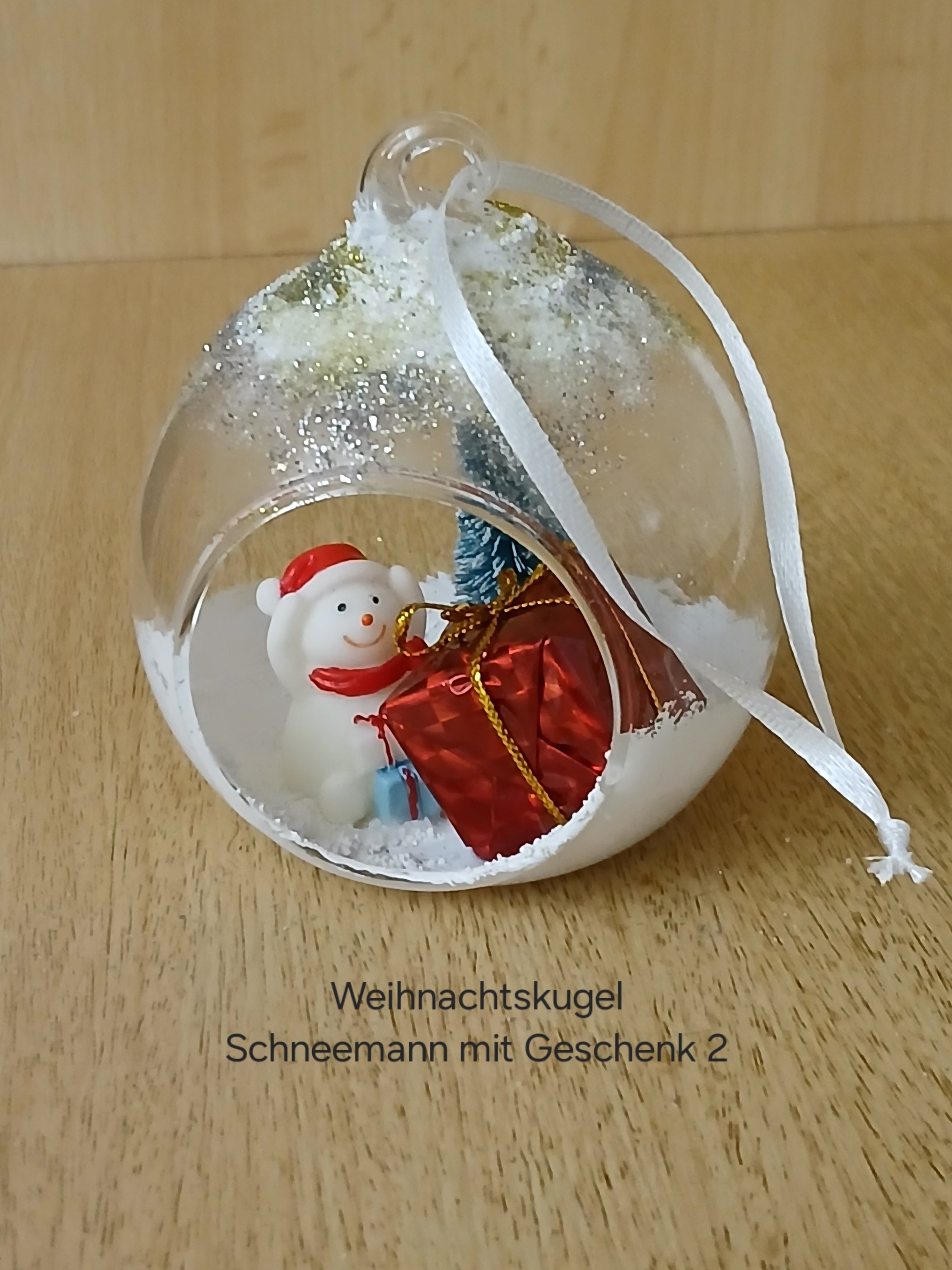 Befüllte Weihnachtskugeln mit niedlichen Weihnachtsfiguren zum Aufhängen – Einzigartige Christbaumkugeln für den Weihnachtsbaum