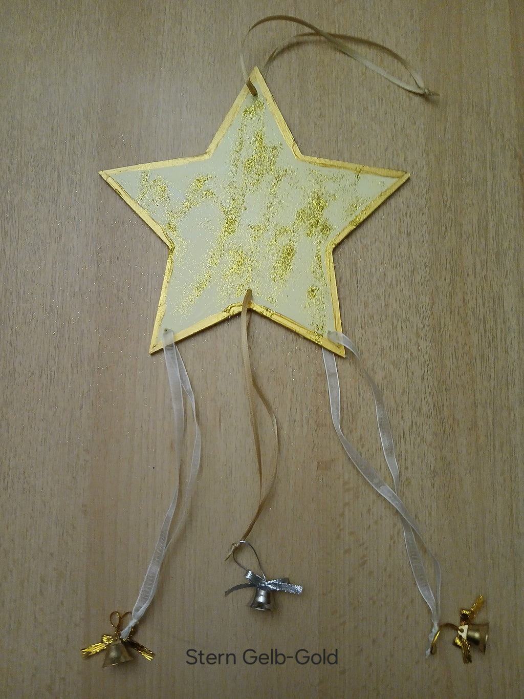 Bezauberndes Türschild in Sternform mit Glöckchen – Weihnachtliche Deko für Zuhause