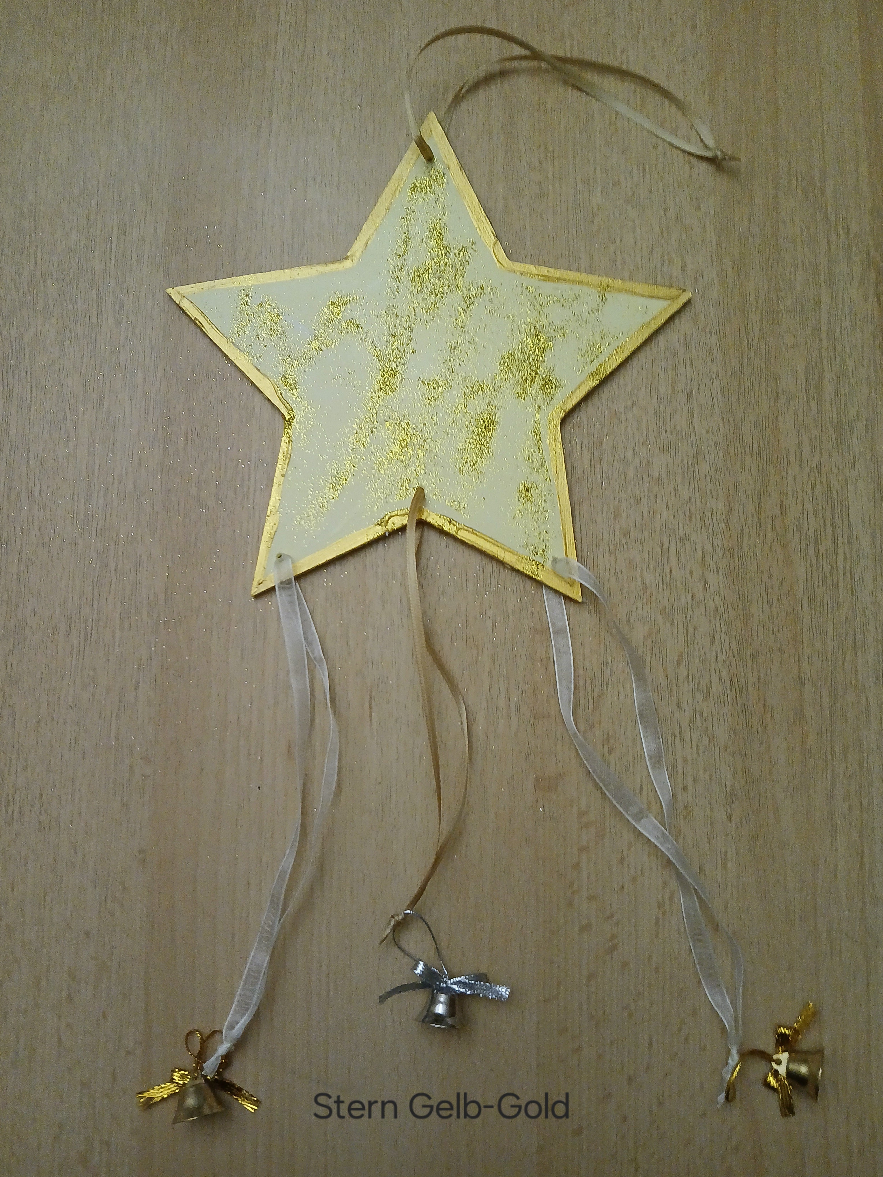 Bezauberndes Türschild in Sternform mit Glöckchen – Weihnachtliche Deko für Zuhause