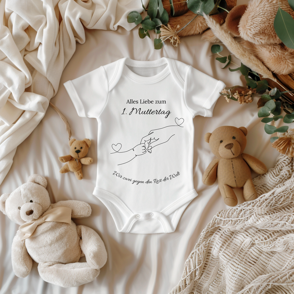 Cute baby romper for the first Mother's Day, baby romper with lineart design, outfit for the first Mother's Day, cute lineart romper