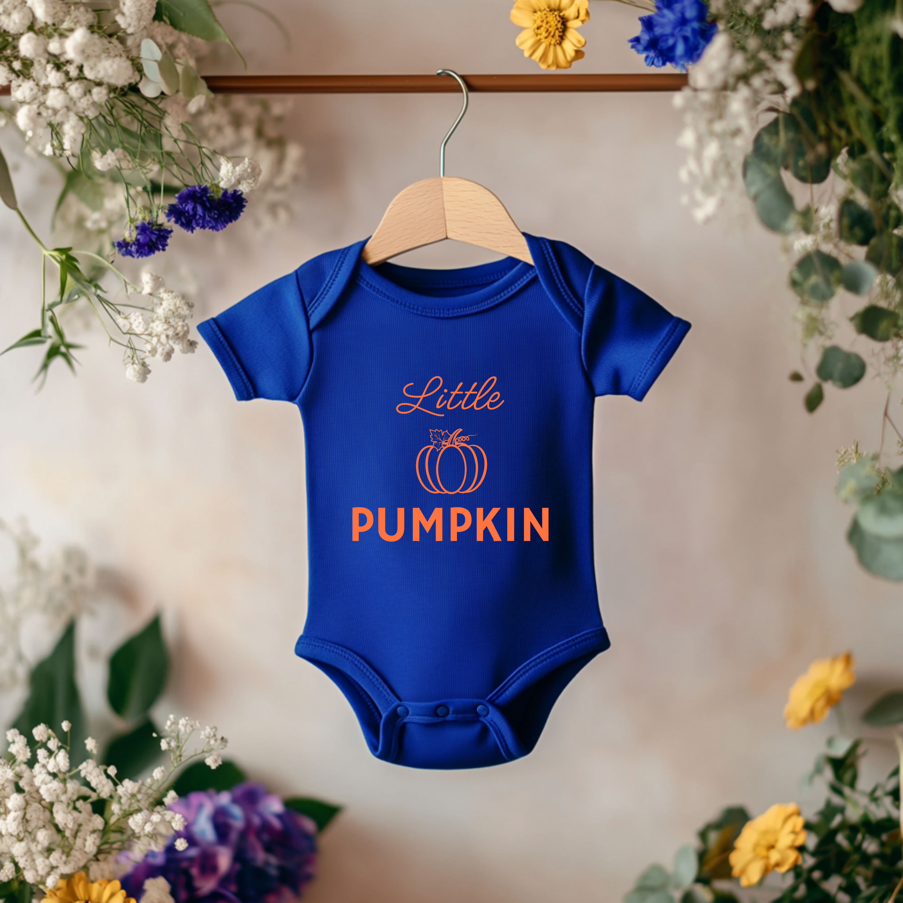 Bezaubernder Little Pumpkin-Strampler, Strampler mit Kürbis-Motiv, Herbstbaby Strampler, Strampler im Lineart-Stil, kuschelige Outfits Baby