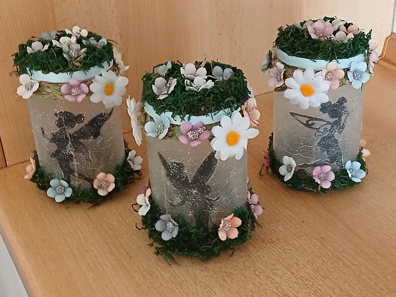 Magisches Feenglas mit LED-Teelicht – Zauberhafte Lichtquelle im Märchenstil mit wunderschönen Motiven