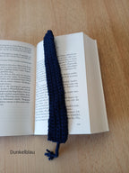 Hand-crocheted bookmark with braided ribbon – 2 x 25 cm – in various colors