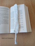 Hand-crocheted bookmark with braided ribbon – 2 x 25 cm – in various colors