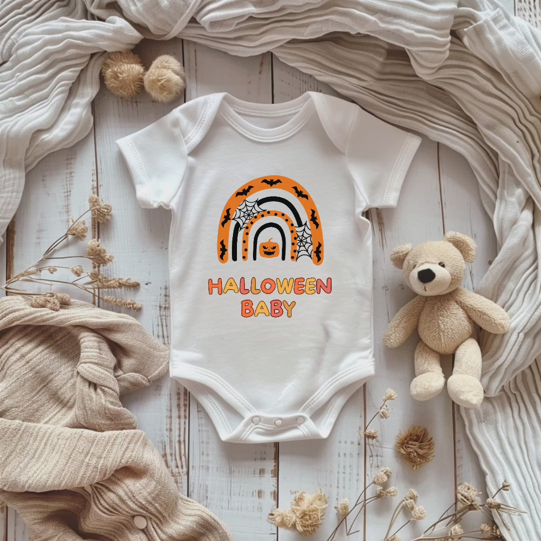 Bezaubernder Baby-Strampler mit gruseligem Regenbogen für Halloween, Halloween Strampler, Halloween Baby, Outfit für erste Gruselsaison