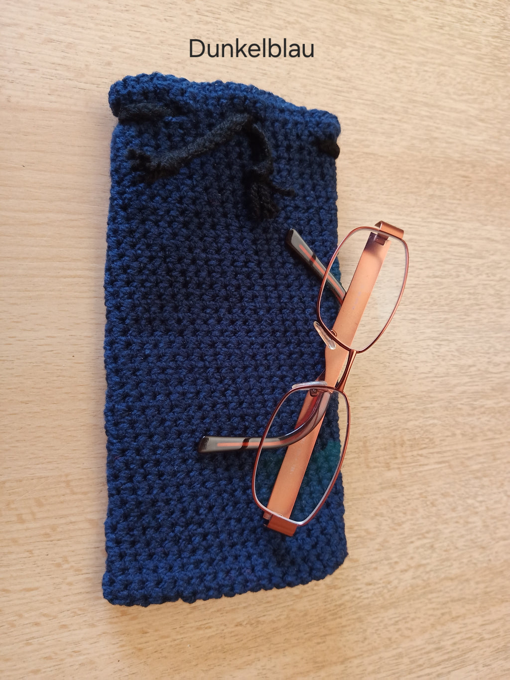 Hand-crocheted glasses case with hand-braided drawstring – 9 x 20 cm – in various colors