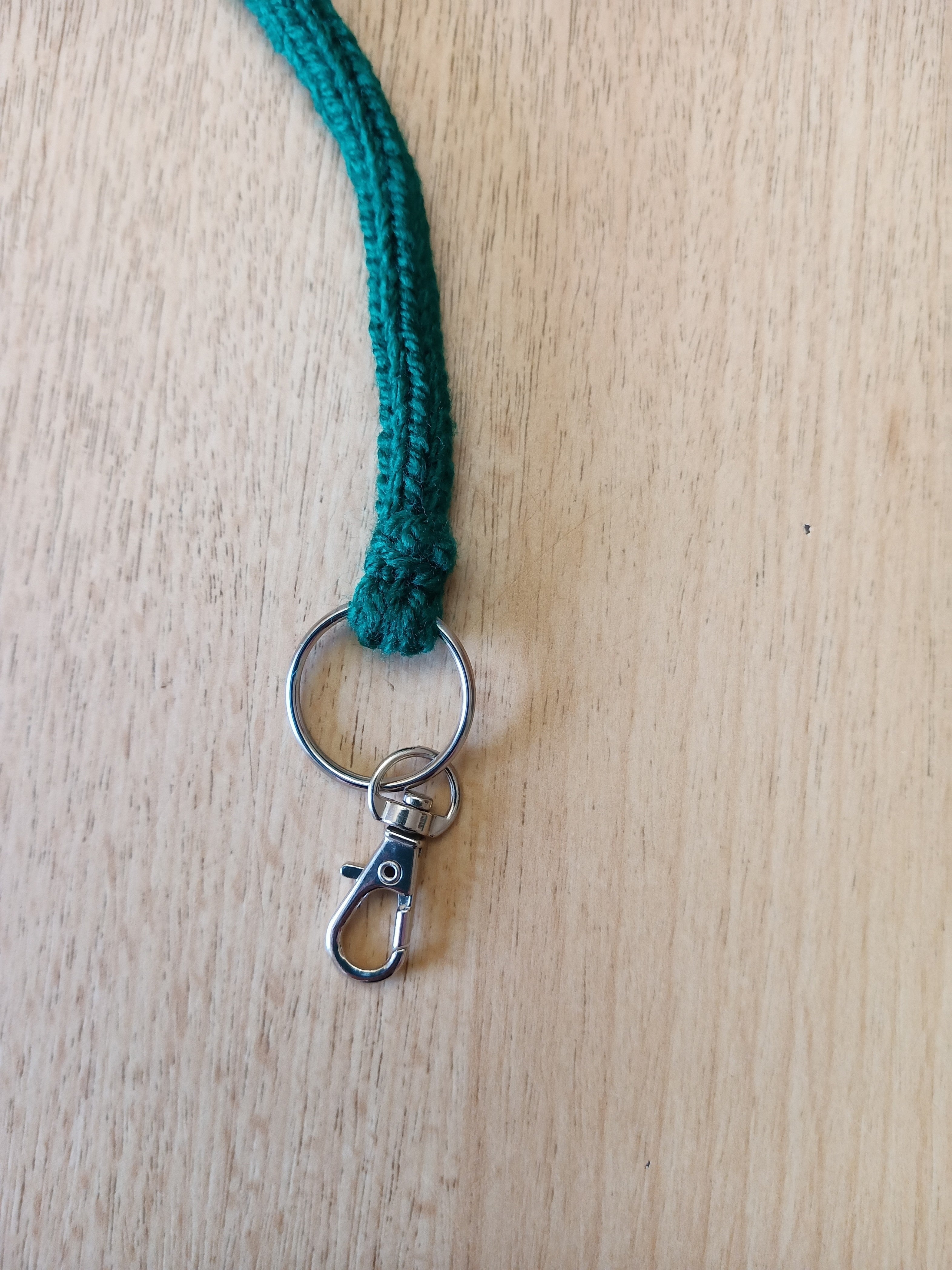 Handgehäkelte Handytasche mit abnehmbarem Gurt – 12 x 20 cm – Gurtlänge ca. 90 cm – in verschiedenen Farben